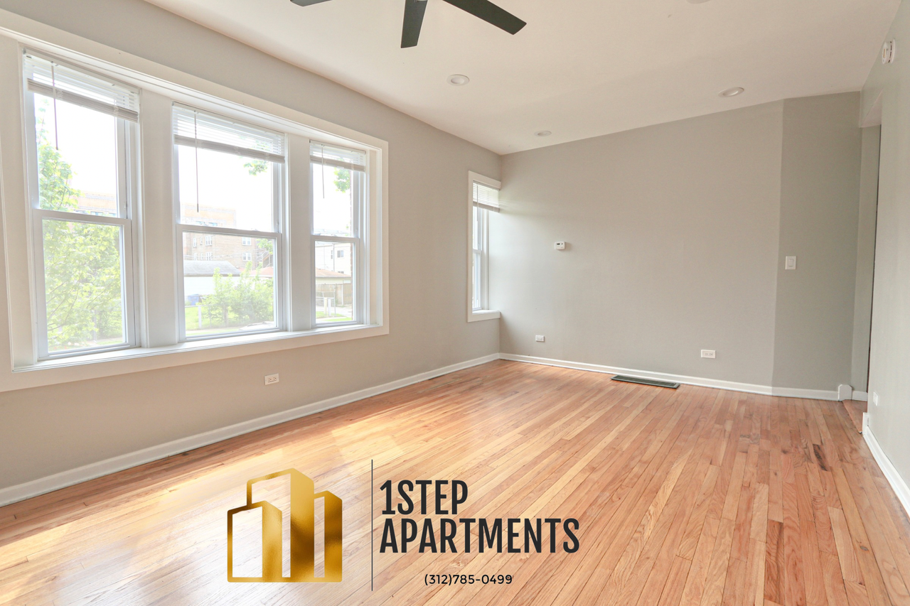 1350 N Keeler Ave - Photo 2 of 7