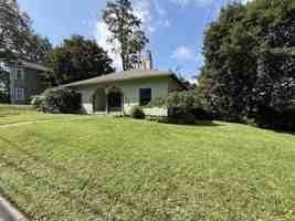 featured image of 1819 Saint Clair Ave #1