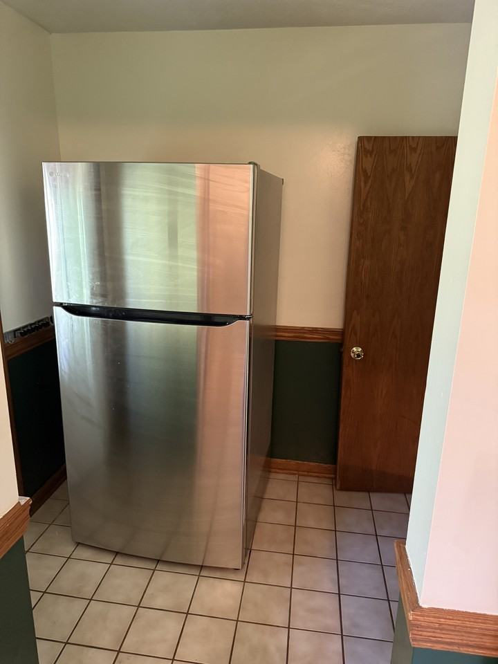 1819 Saint Clair Ave #1 - Photo 6 of 17