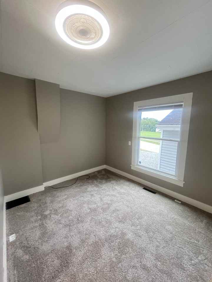 422 S Mulberry St #1 - Photo 5 of 10