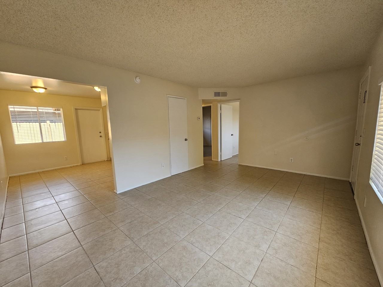 2222 E Broadway Rd #2222 - Photo 5 of 17