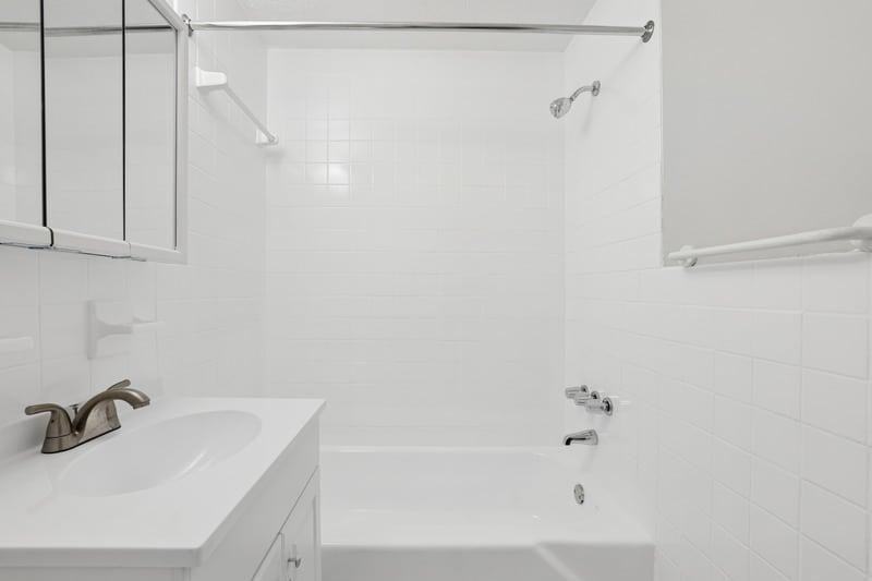 144 Pinney St - Photo 2 of 31