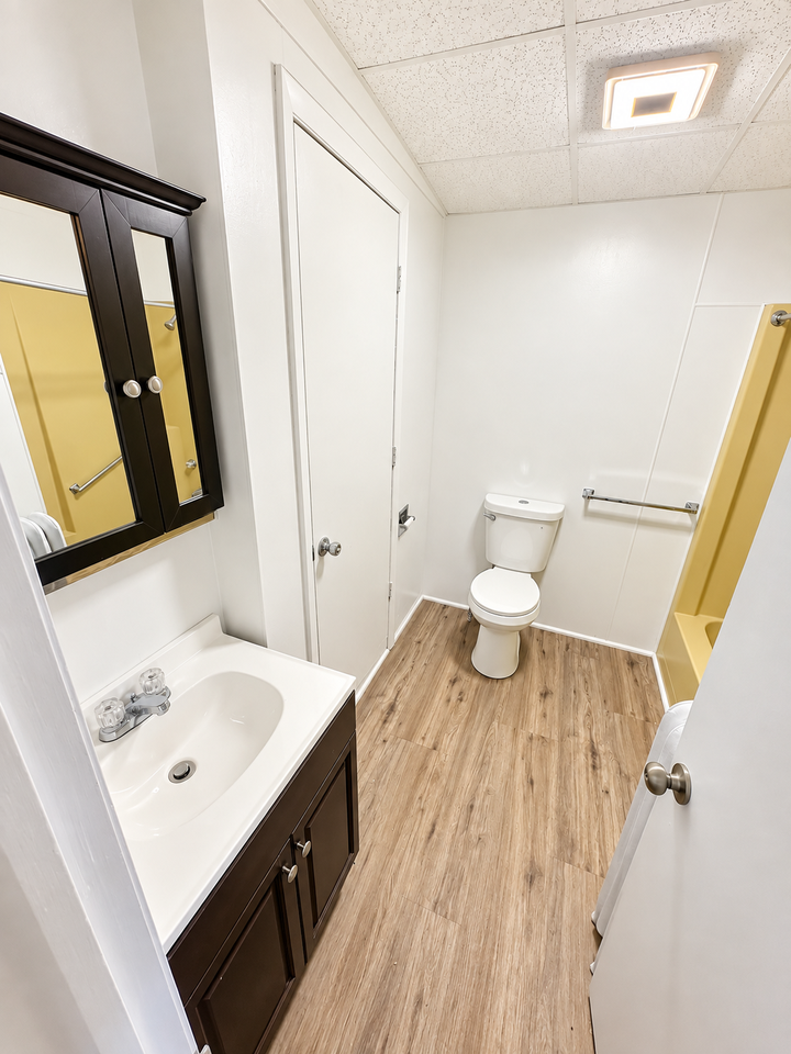 40 River St #40-4 - Photo 3 of 10