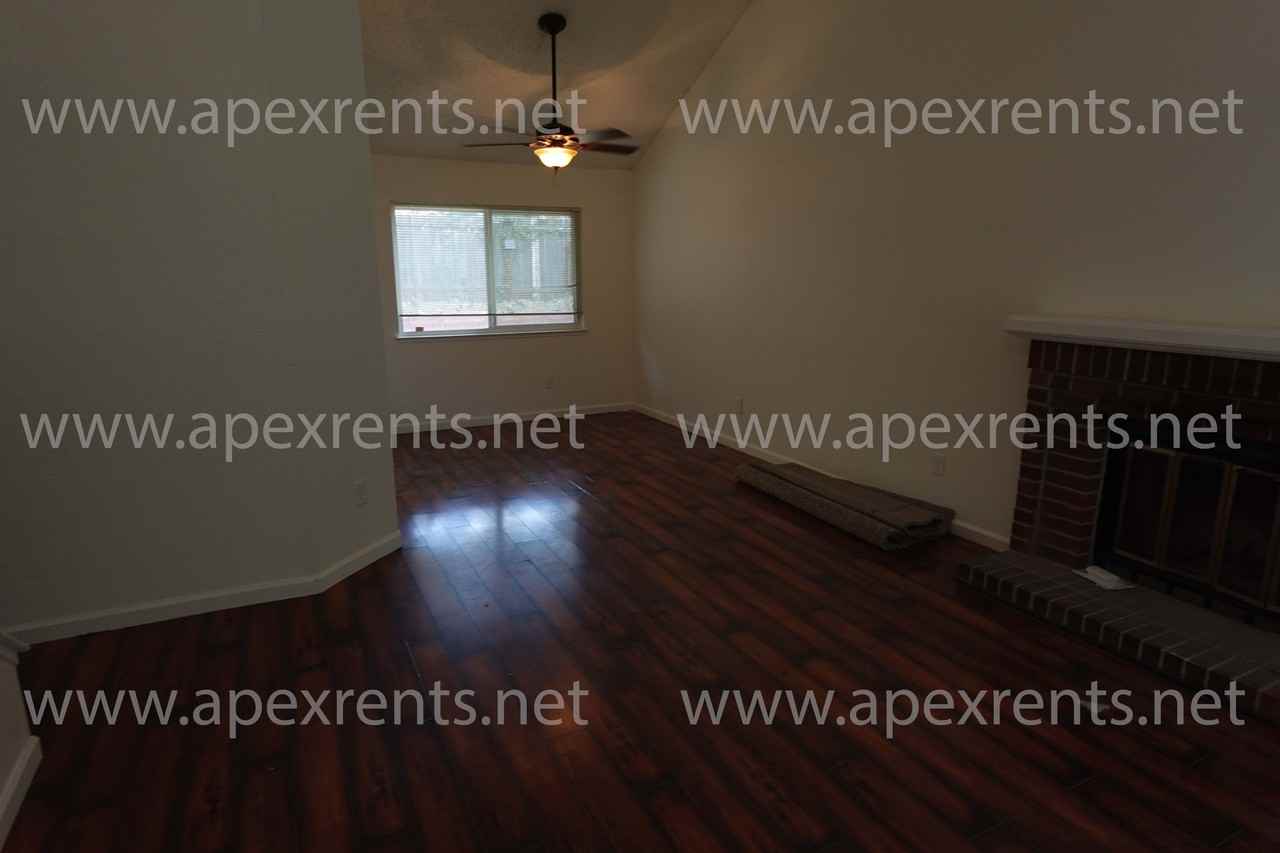 1183 Rio Royal Way #1 - Photo 4 of 5