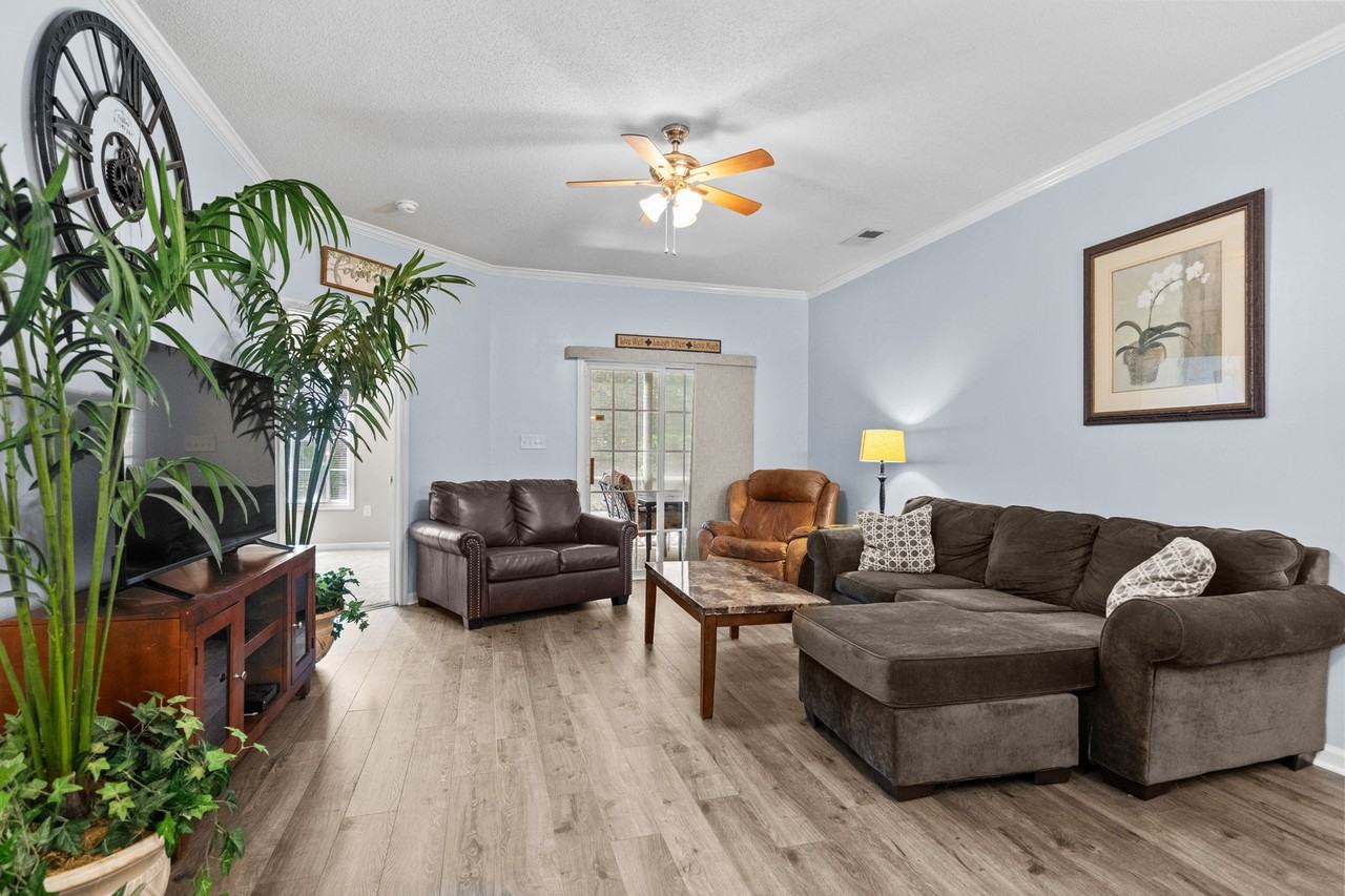 120 Lazy Willow Lane - 102Unit 102 #102 - Photo 6 of 49