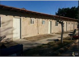 featured image of 271 W 3rd St