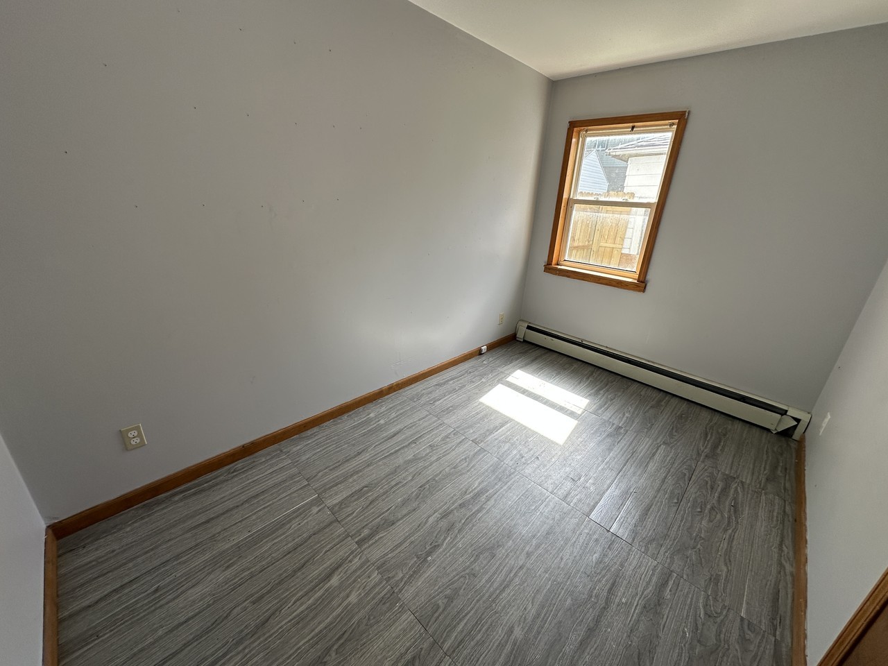 119 Ludington St Lowr - Photo 4 of 12