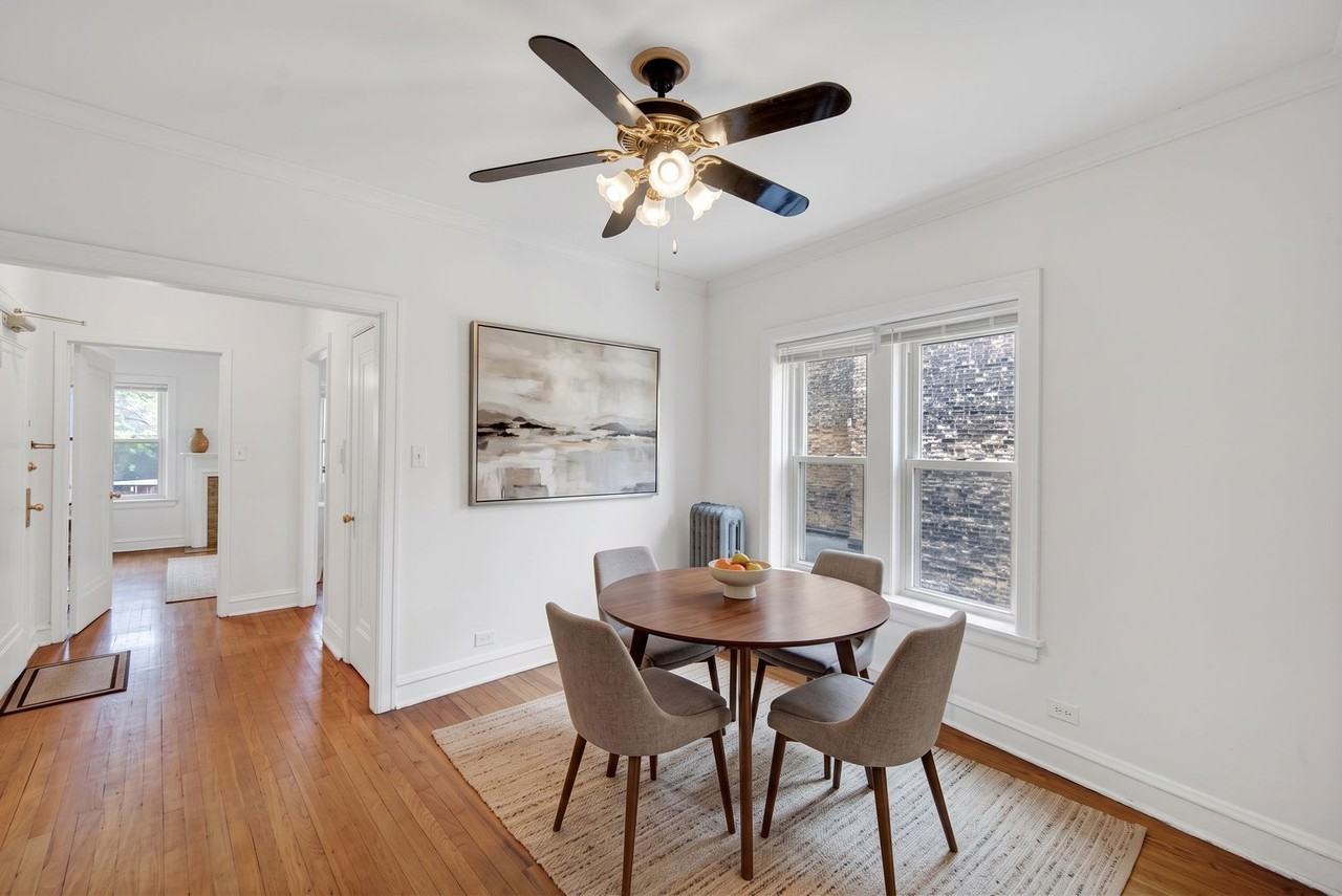 1024 Noyes St. - Photo 7 of 48