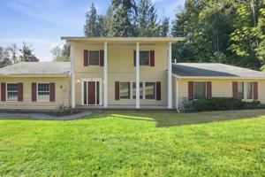 featured image of 1215 E Mcleod Rd