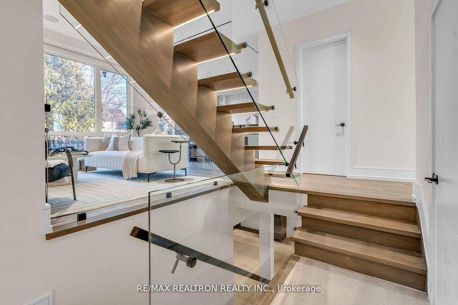 19 Topham Road - Photo 3 of 48