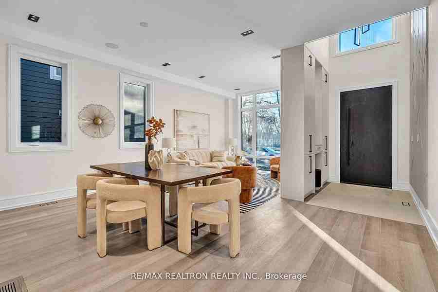 19 Topham Road - Photo 4 of 48