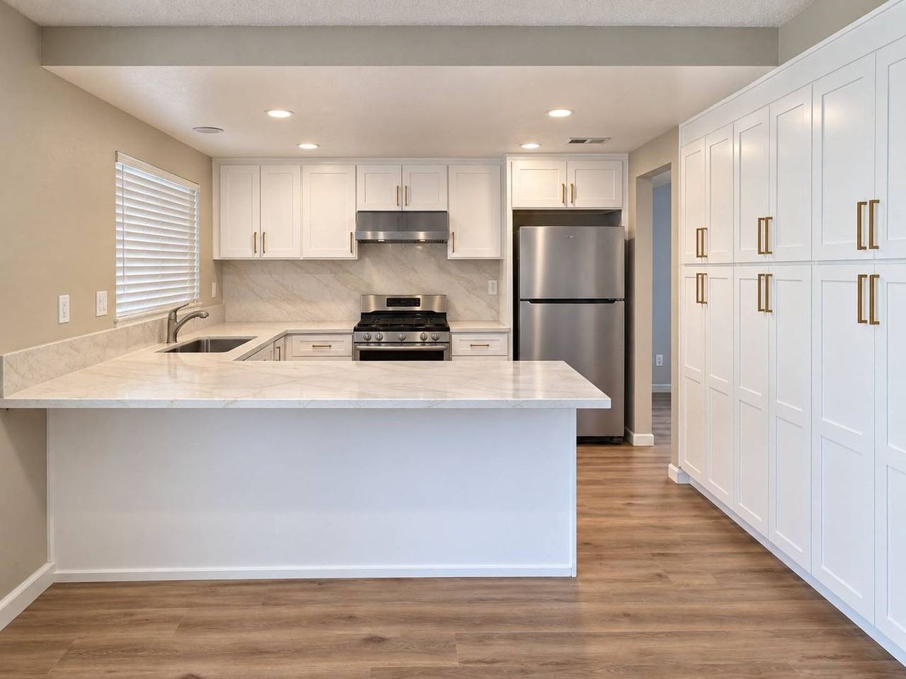 20410 Mesa Oak Dr - Photo 5 of 7