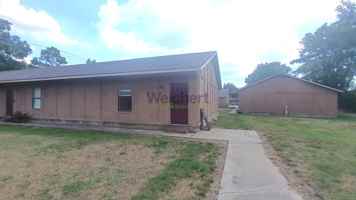featured image of 304 N 10th Ave