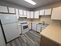 OAK200B - Photo 1 of 1