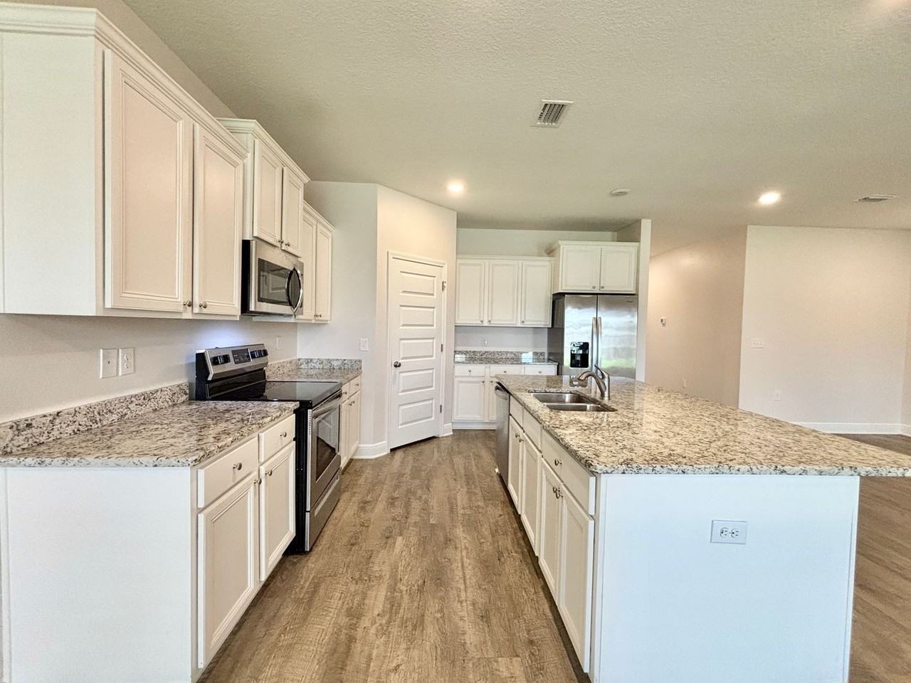 3810 Hawks Landing Cir - Photo 5 of 21