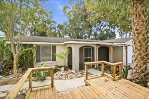 featured image of 7634 Fox Hollow Dr