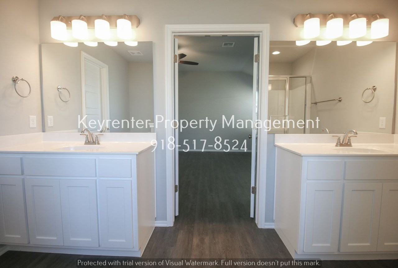 5309 Nassau Ave - Photo 2 of 34