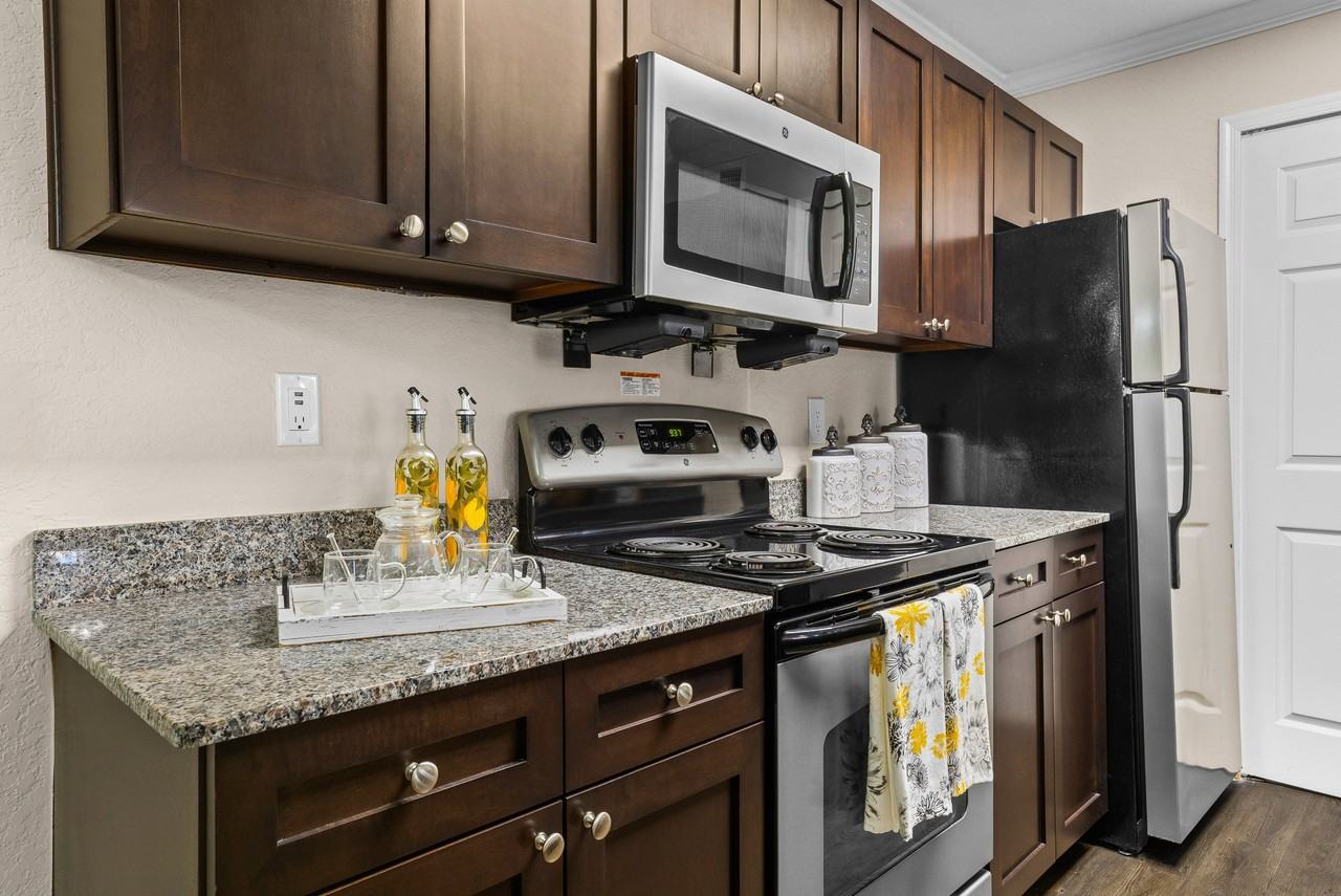 The Landings at Boot Ranch West - Photo 6 of 49