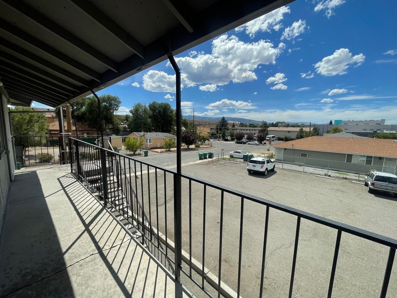 2560 2560 E Street - G #G - Photo 2 of 7