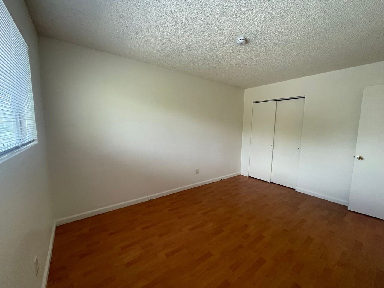 2560 2560 E Street - G #G - Photo 6 of 7