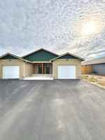 featured image of 4255 Wyoming St
