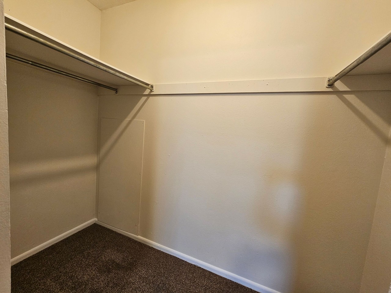 Meadow Creek Apartments - Photo 6 of 9
