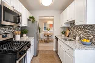 Avery Park Apartment Homes - Photo 1 of 1