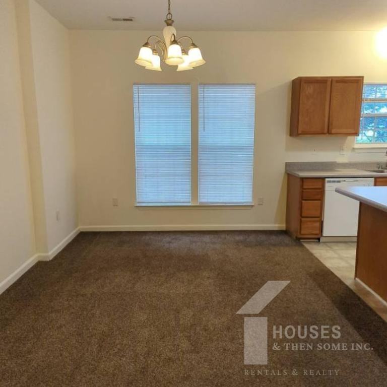 304 Canewood Pl - Photo 3 of 19