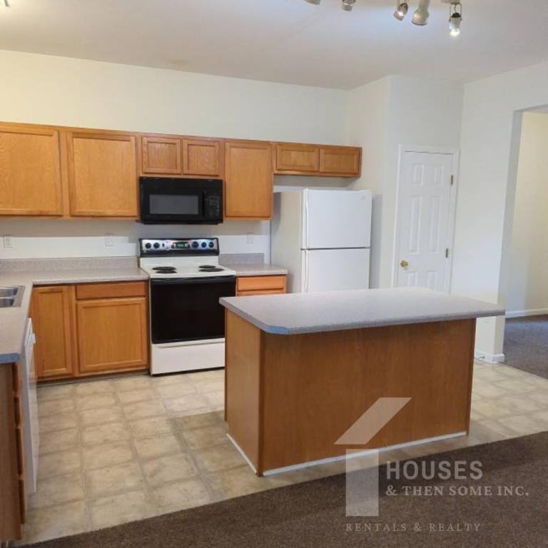 304 Canewood Pl - Photo 4 of 19