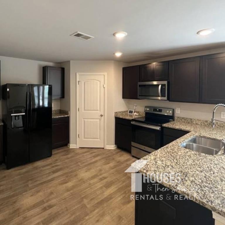 2366 Highway 56 - Photo 4 of 23