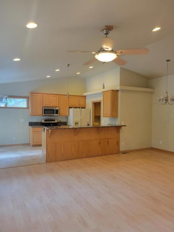 5430 Wisteria Rd - Photo 4 of 7