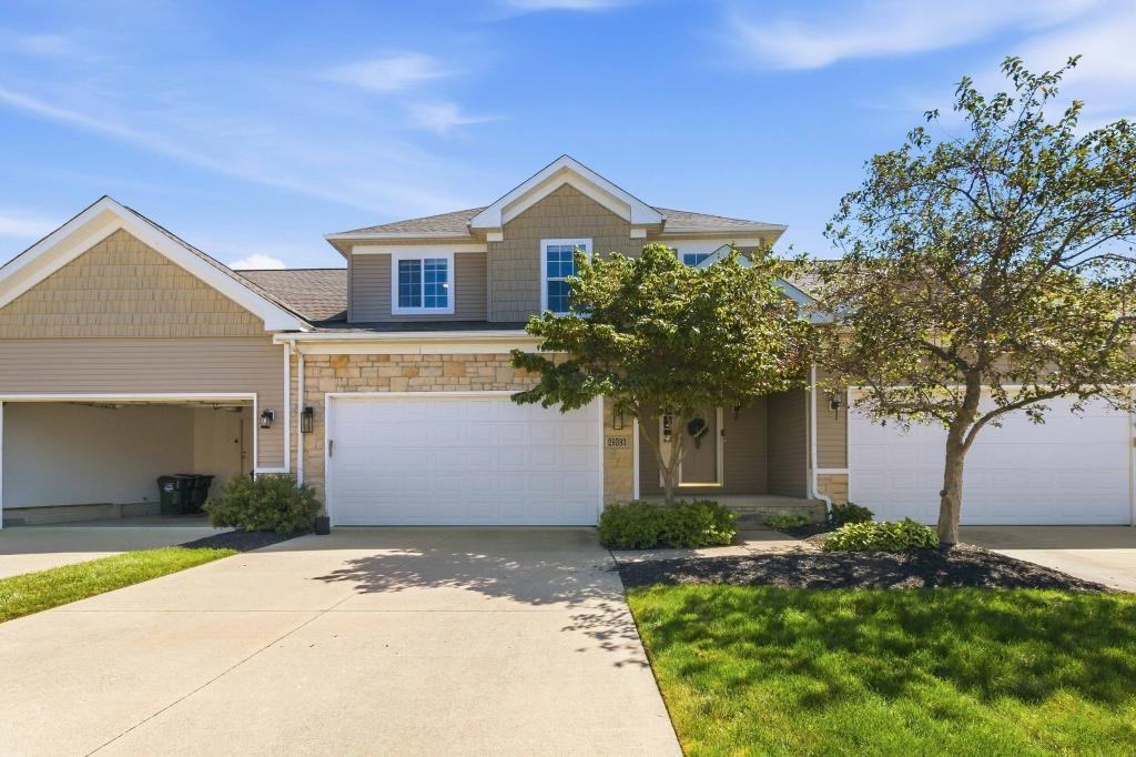 29393 Hummingbird Cir - Photo 2 of 41