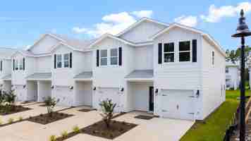 featured image of 532 Melrose Way