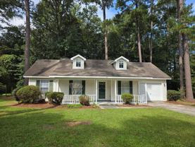 211 Woodbury Ln - Photo 1 of 1