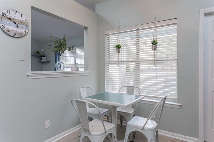 309 Redan Dr - Photo 5 of 21