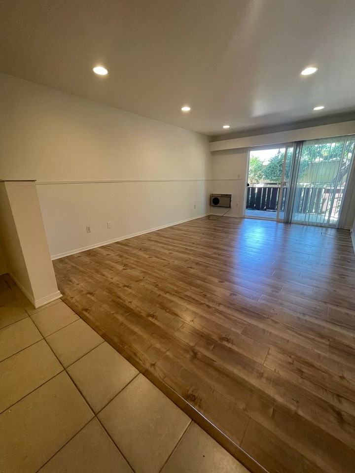 1010 W Macarthur Blvd #85 - Photo 4 of 30