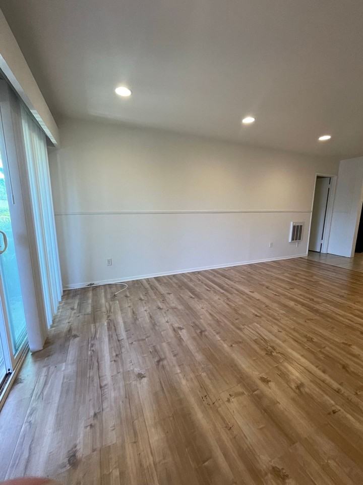 1010 W Macarthur Blvd #85 - Photo 5 of 30