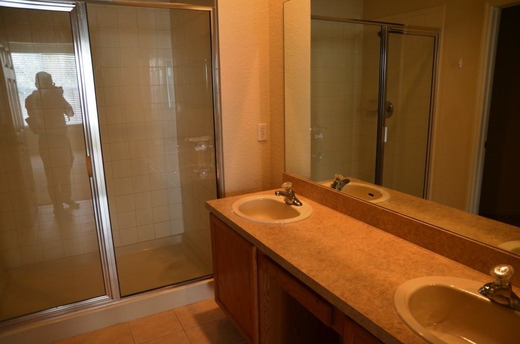 3301 Whitestone Cir - Photo 7 of 10