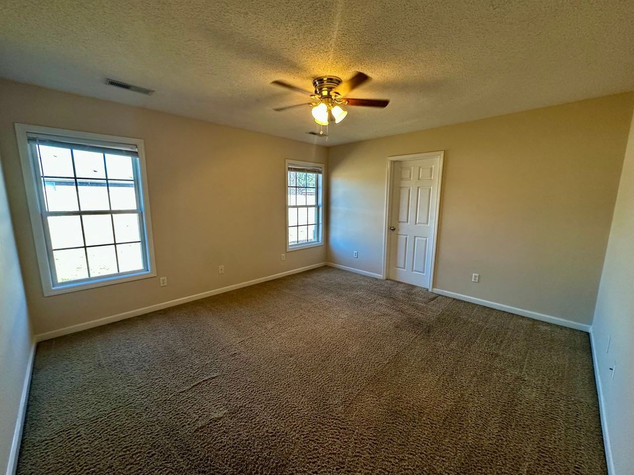 3760 Vinca St - Photo 7 of 17