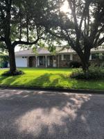 featured image of 1208 Alpine St