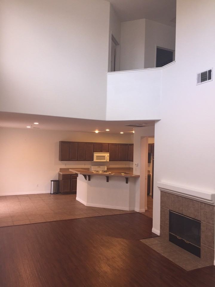 13333 Snowbell Ln - Photo 4 of 10