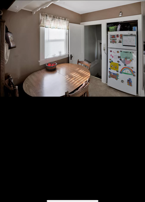 907 N Washington St - Photo 3 of 8