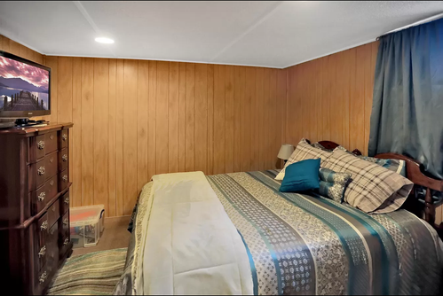 907 N Washington St - Photo 5 of 8