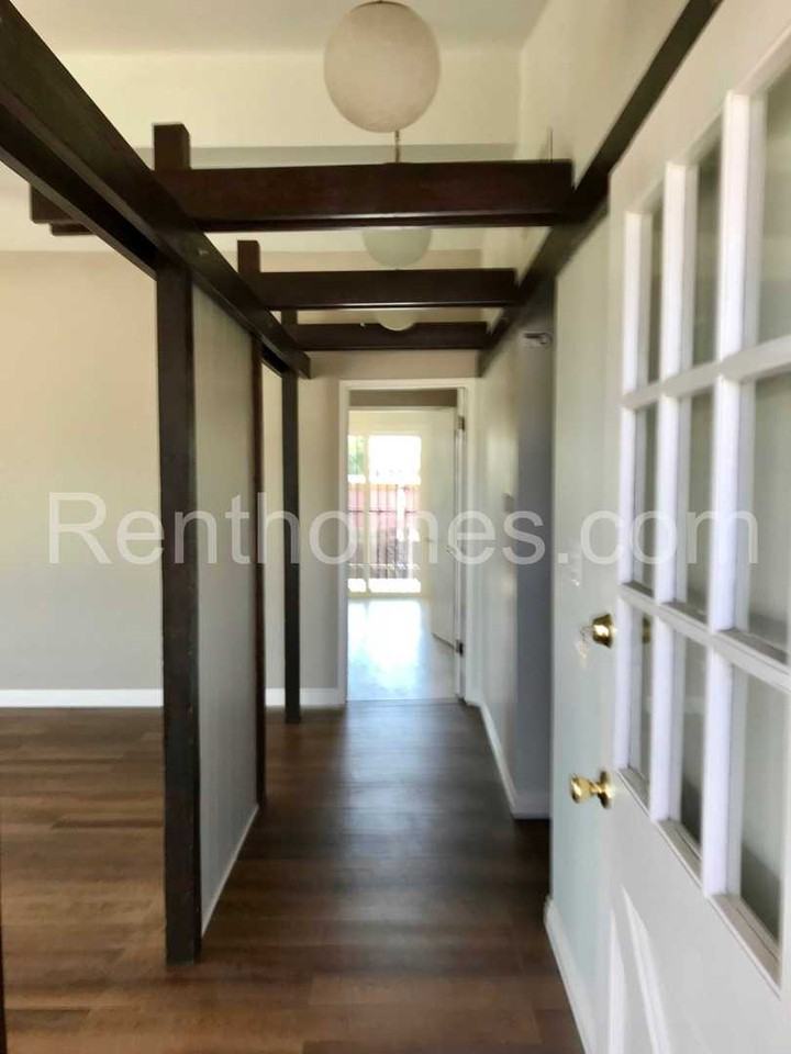 3662 Hondo St - Photo 2 of 12