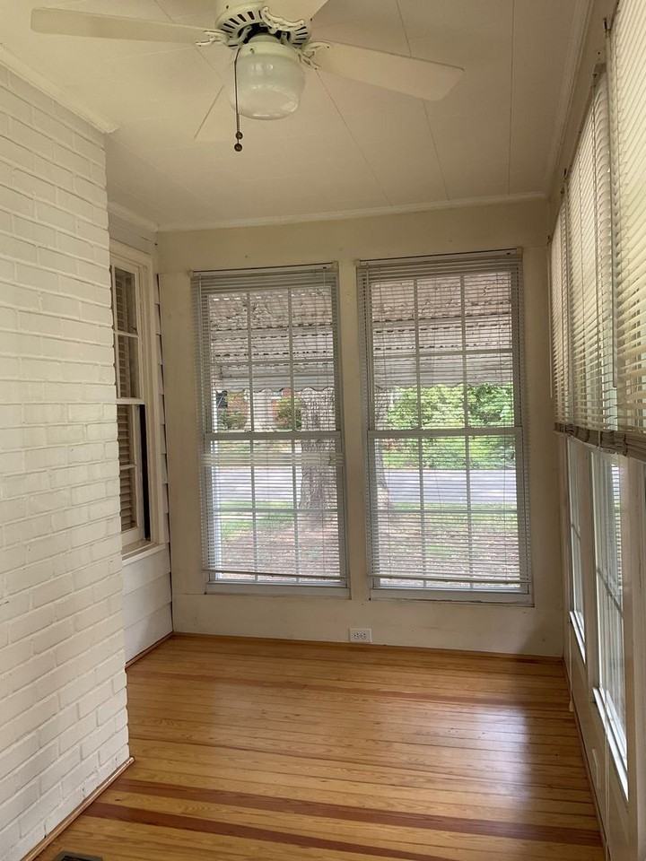 507 Hanna St - Photo 7 of 10