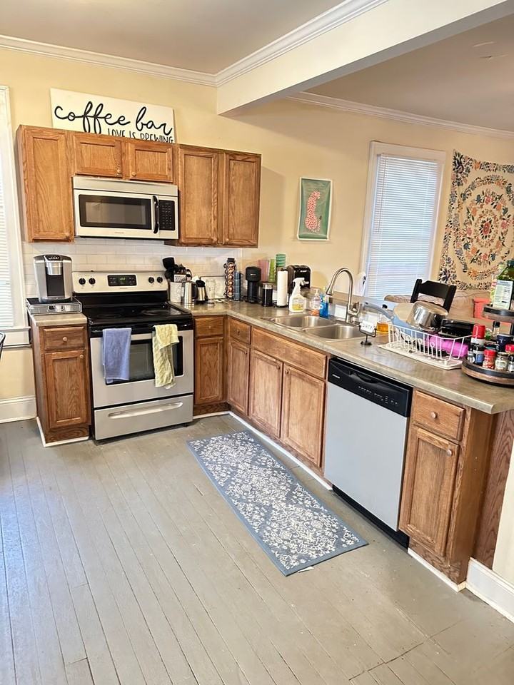 1060 Oconee St - Photo 6 of 20