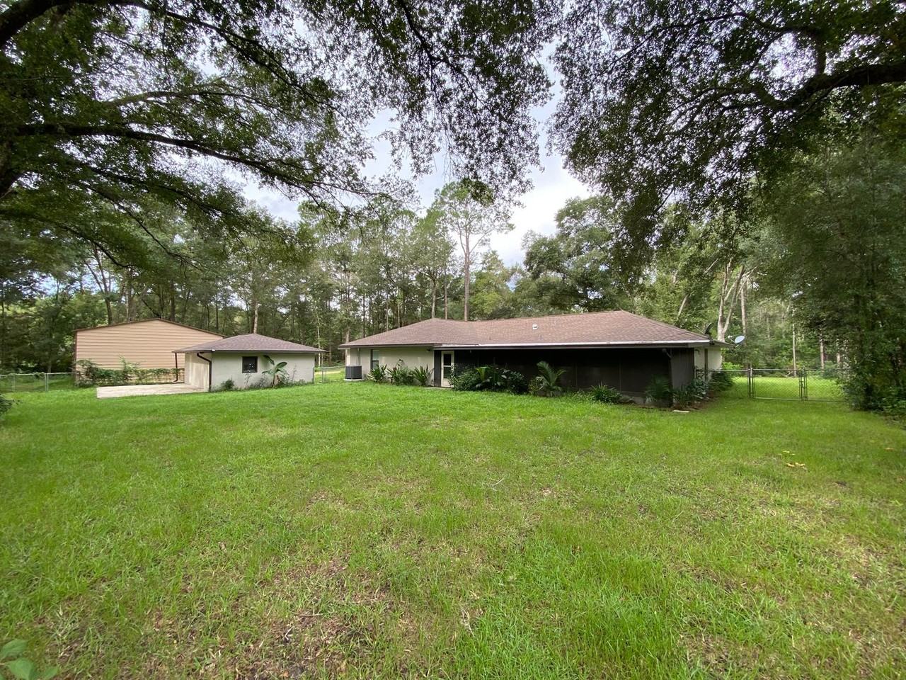 10190 Sw 202nd Cir - Photo 5 of 50