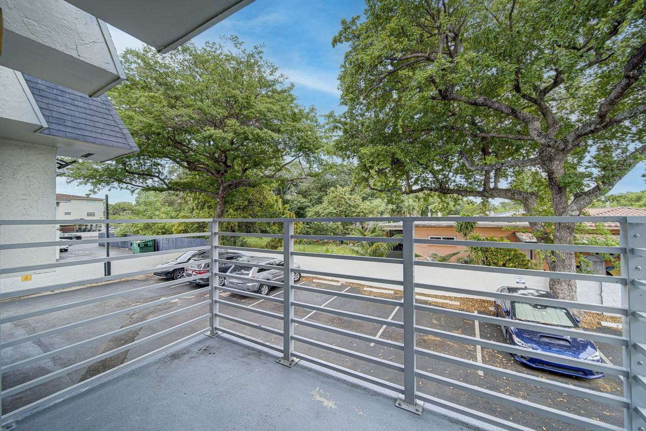Prestige Loft - Photo 6 of 20