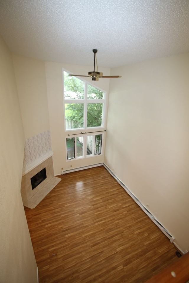 6731 Cutty Sark St - Photo 3 of 18