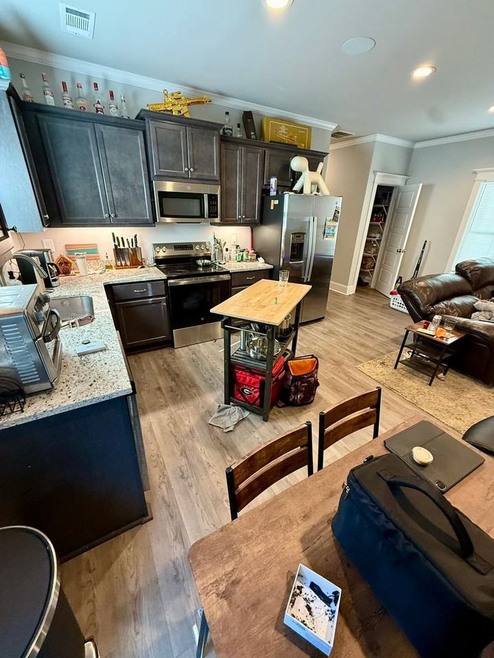 189 Strickland Ave - Photo 3 of 19